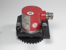  TR Electronics CMV65M-00008 Rotary Encoder w/ Sprocket 11-27VDC