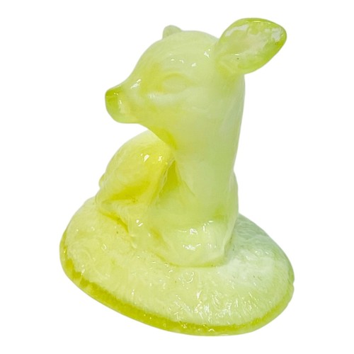 Boyd Art Glass Bingo the Deer Fawn 1997 Lemon Custard Vaseline GLOWS - Picture 8 of 12