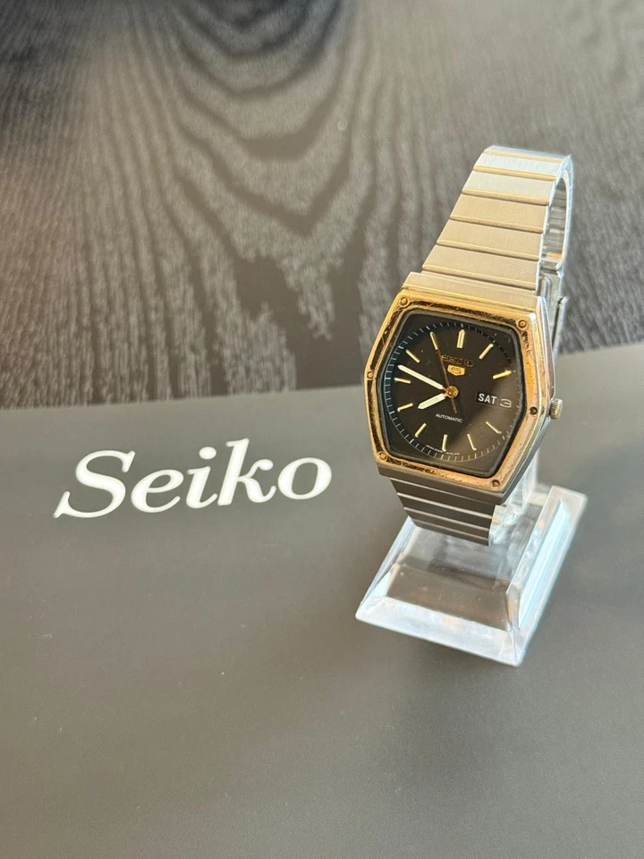 Vintage Seiko 5 Automatikuhr – Herren – Schwarz/Gold - Made In Japan - Bild 2 von 4