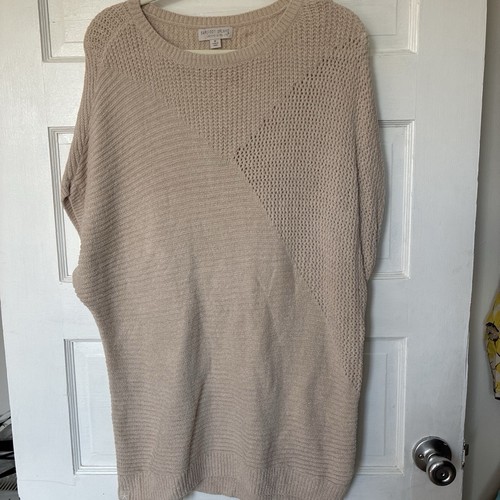 Barefoot Dreams Sweater Size Medium