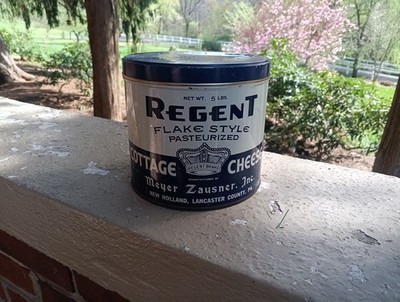 VINTAGE REGENT COTTAGE CHEESE ADVERTISING TIN CAN NEW HOLLAND LANCASTER PA