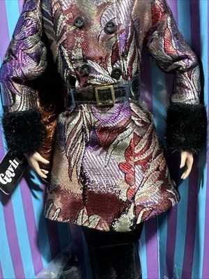 Dynamite Girls Gavin Doll 2008 Integrity Toys Articulated Fashion