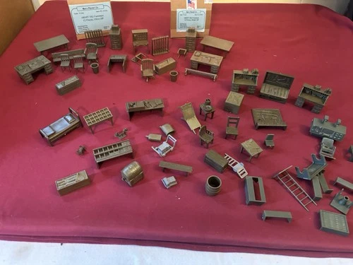 Mixed Lot Marx Furniture Plastic Accessories Army Training Center Office