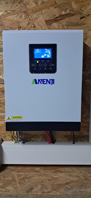 Inverter Ibrido ANENJI Off-Grid da 24v / 2,4kw con regolatore di carica MPPT