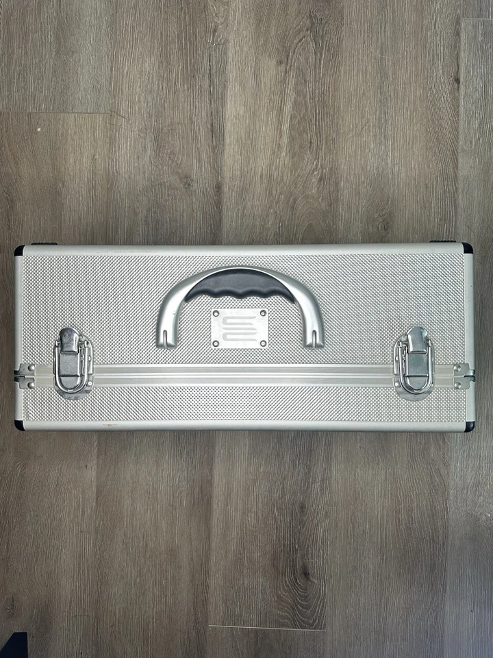 Talla 15 - Air Jordan 1 Retro Plateado Alto 25 Aniversario Foto 4 de 4