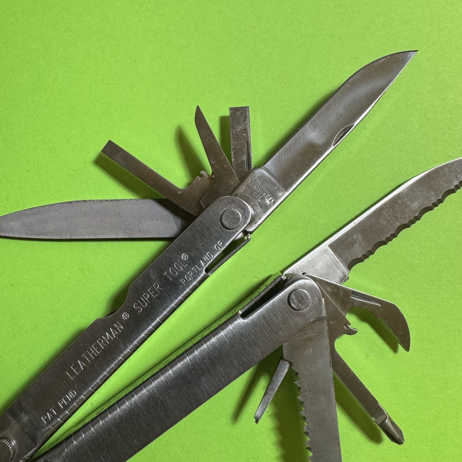 Leatherman Super Tool Plier Multi Tool Pocket Knife Stainless EDC #737