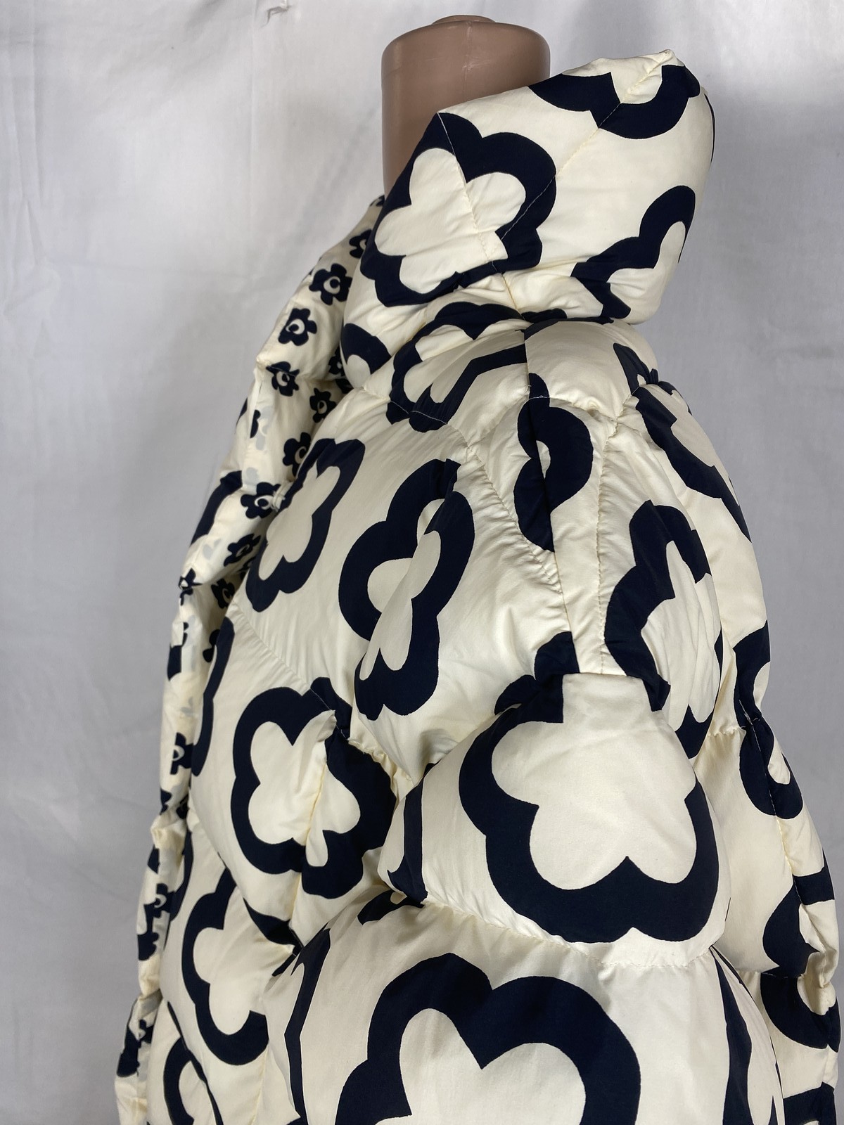 Tory Burch Womens Oversized Printed Down Insulated Coat Size M French Cream thumbnail 8