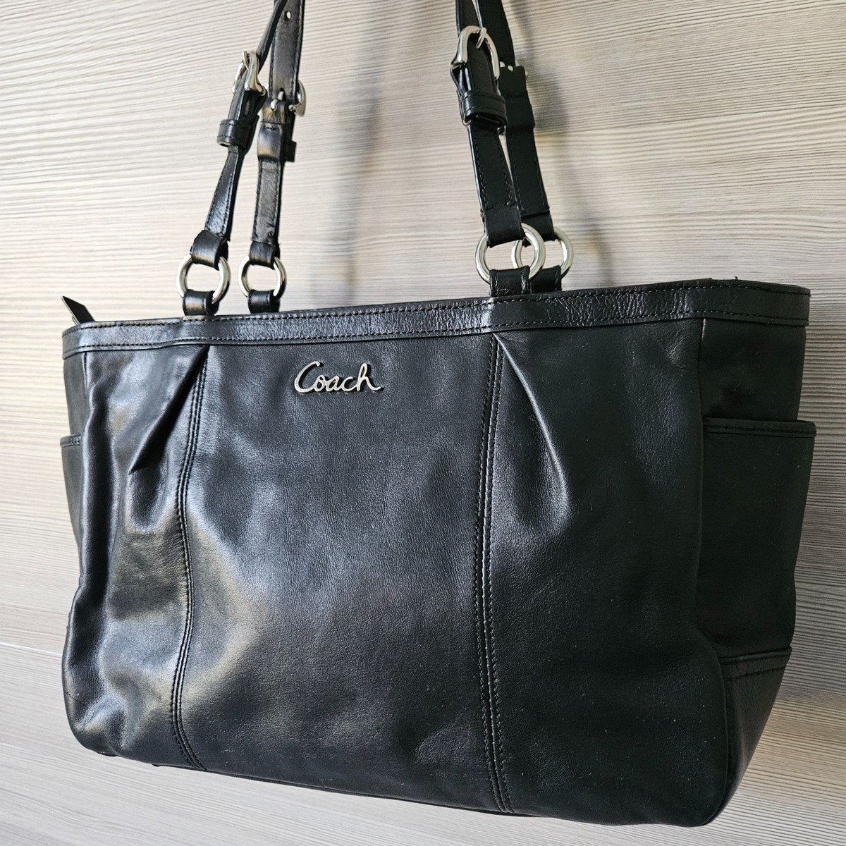 【希少】OLD COACH Dulles Bag leather black Coach 1453 Black Leather Soho Slim Duffle Medium Shoulder Bag