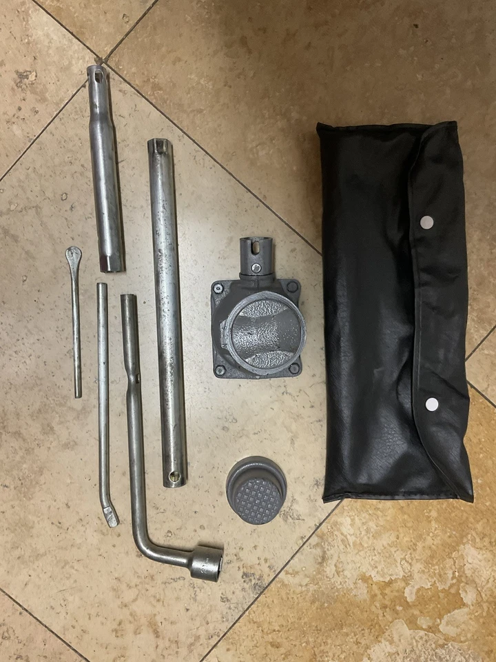 Оригинальный домкрат для шины 91-92-93-94-95-96-97-98-99-00-01 Nissan Pathfinder и инструменты - Изображение 3 из 4