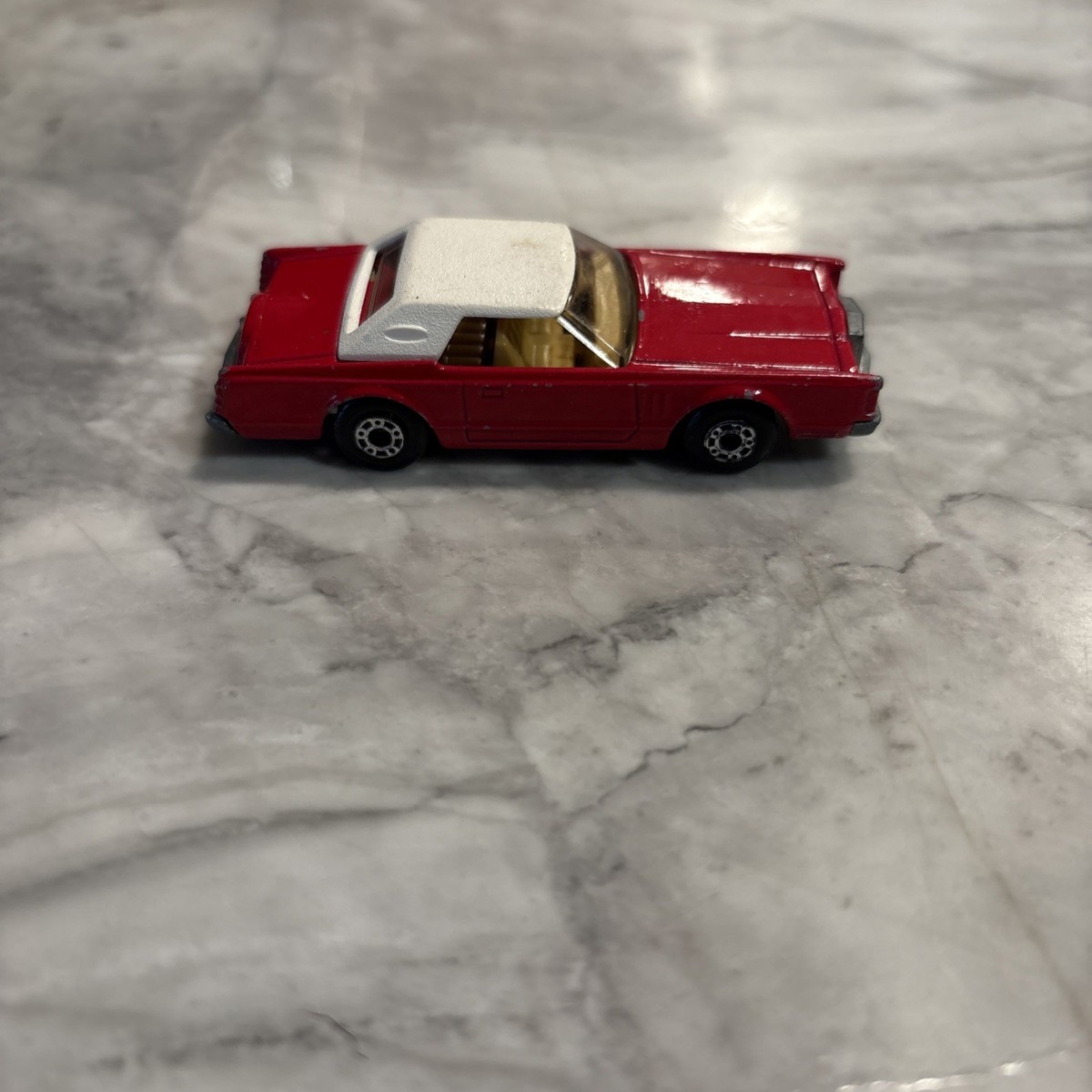 Lincoln Continental Mk V 1979 Lesney Matchbox Superfast No. 28