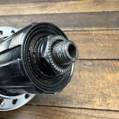 Vintage Shimano 600 FH-6401 UNIGLIDE Freehub Rear Hub 32H 126mm QR
