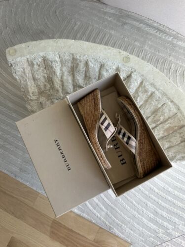 Burberry Colorblock Pattern Espadrilles Women’s Size 38 | U.S. 7