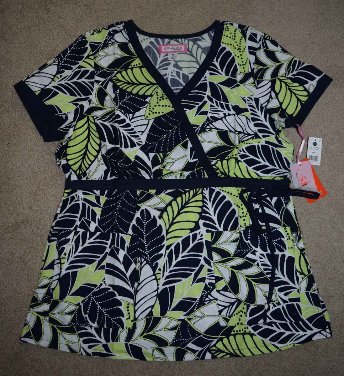 New Koi Kathryn Women Scrub Top Small or Medium