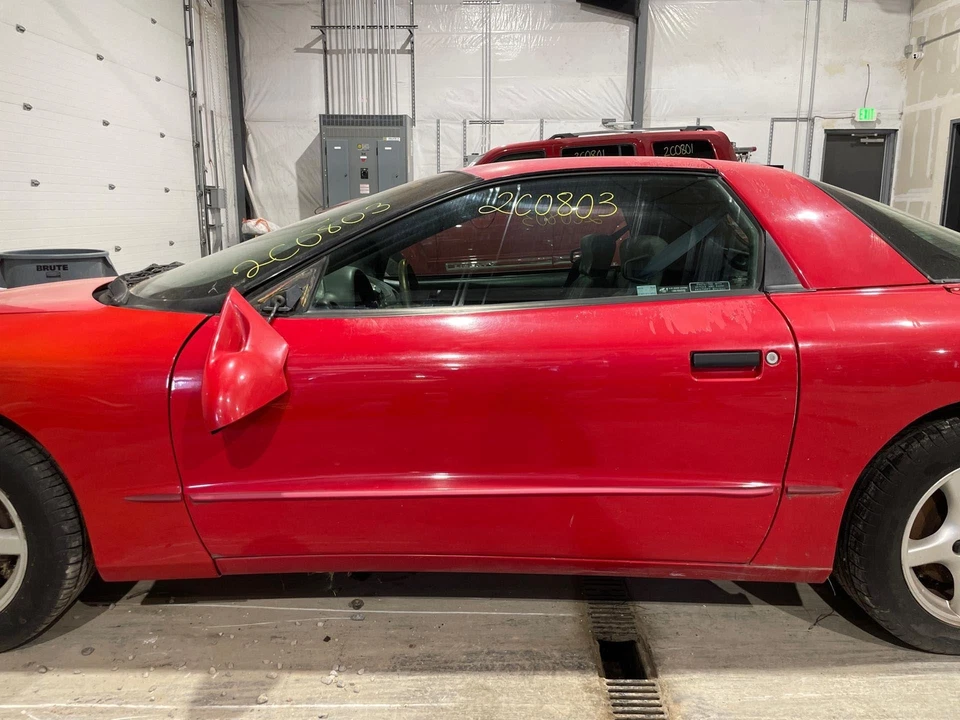 1993 - 1997 Pontiac Firebird Rear Axle Assembly Disc Brakes 161K Foto 4 de 4