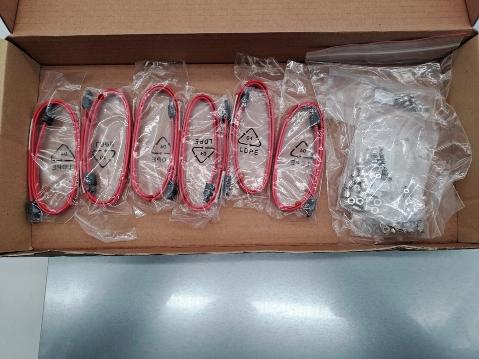 Chasis de almacenamiento Chenbro RM21706TG2-L serie 2ULP RM Foto 3 de 4