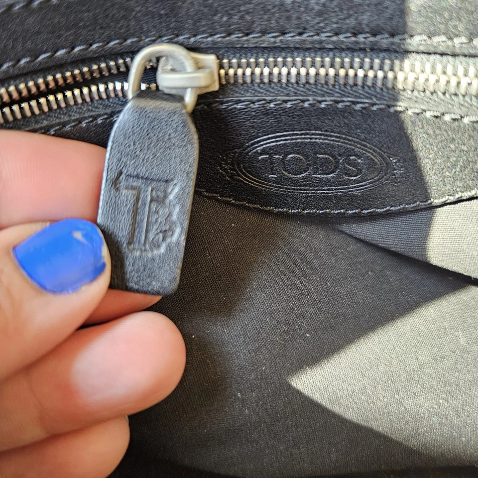 TODS Drawstring Canvas Tote Shoulder Bag Black - Image 4 of 4