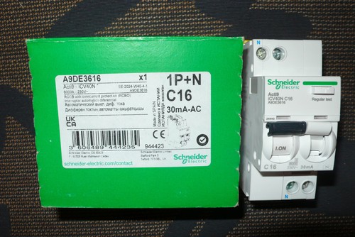 Disjoncteur - Différentiel Mono -Bipolaire - Tri et Tétrapolaire C60 Schneider Disjoncteur - Différentiel Mono -Bipolaire - Tri et Tétrapolaire C60 Schneider
