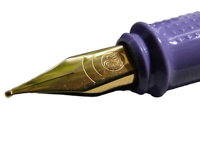Pelikan Pelikano junior  Füller P 60 vergoldete edelstahlfeder -M-