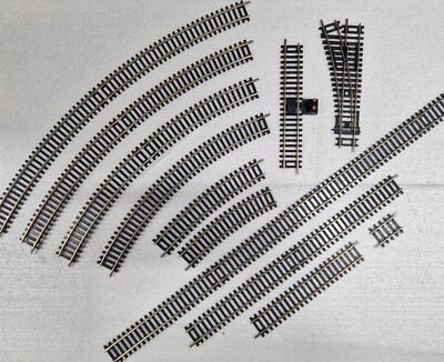 Rail De Courbe Hornby R643 - Rayon 438mm, 11.25°, échelle HO 1/87, Neuf