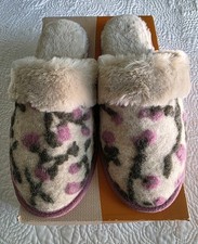 Acorn Wool Slippers NIB size 9