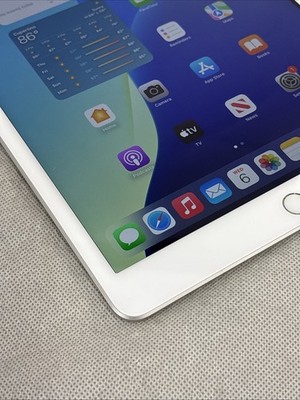 Apple iPad (7th Generation) A2200 32 GB, Wi-Fi + 4G, 10.2 in