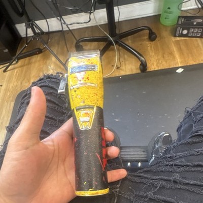Babyliss pro Yellow Black Red Hair Clipper for Head, Square Blade Head Type