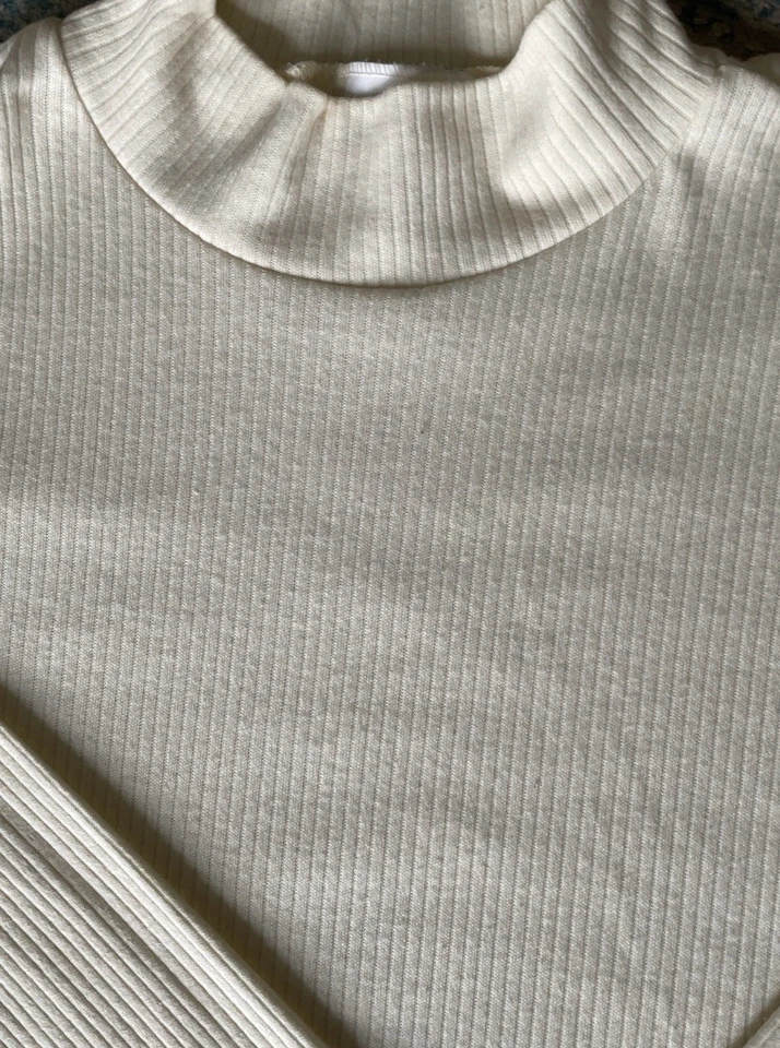 VTG Bobbie Brooks Soft Ivory Long Sleeve XL (16, 18) Ribbed Mock Turtleneck NWOT - Image 2 of 4