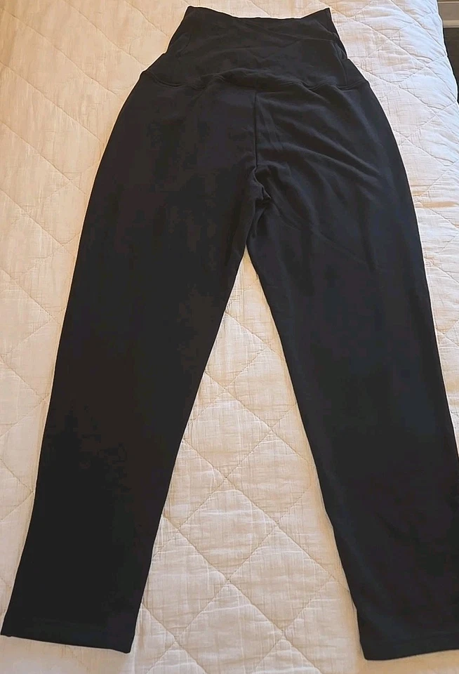 NWT Nike Women' s Maternity One French Terry Pants Black Swatpants Small - Image 4 of 4