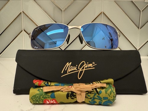 Maui Jim Sunglasses Shoal MJ797-17M Silver Frames with Blue Lenses