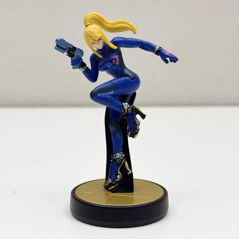 Lote de 7 bonecos Nintendo Amiibo Wolf Link Ganondorf Mario Ryu Peach Samus - Imagem 3 de 4