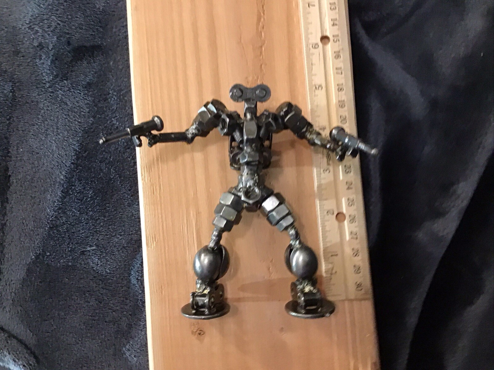 Picture 2 of 11