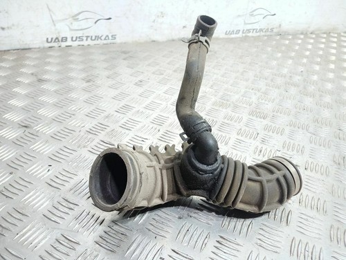 Opel Astra G 1998 Diesel 50kW Ansaugrohr Ansaugschlauch Turbolader UST63198
