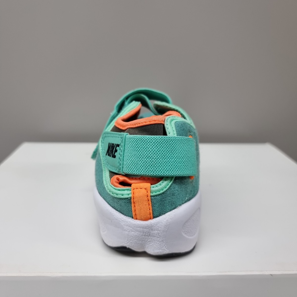 NIKE AIR RIFT PREMIUM 