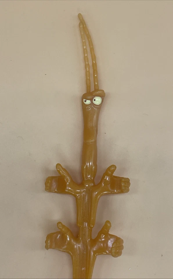 Disney Pixar A Bug’s Life Circus Figures – 1990s PVC Lot Tuck, Roll, Flik – Gift - Image 4 of 4