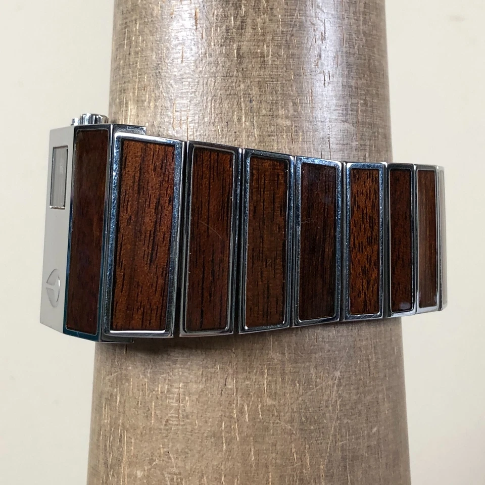 Nixon Rotolog Men Formal Wood Stainless Steel 35mm Quartz Analog Watch 7 1/2" - image 3 of 4