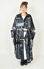 CRAZY H4 black/blue  magazine  print    coat size L/XL