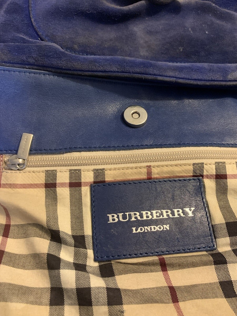 Beautiful BURBERRY LONDON Leather & Silver Horn Toggled Shoulder