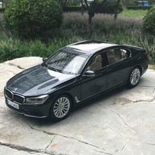 1/18 BMW 7 Series 750Li G12 2017 Metal Diecast Gray/Dark Blue