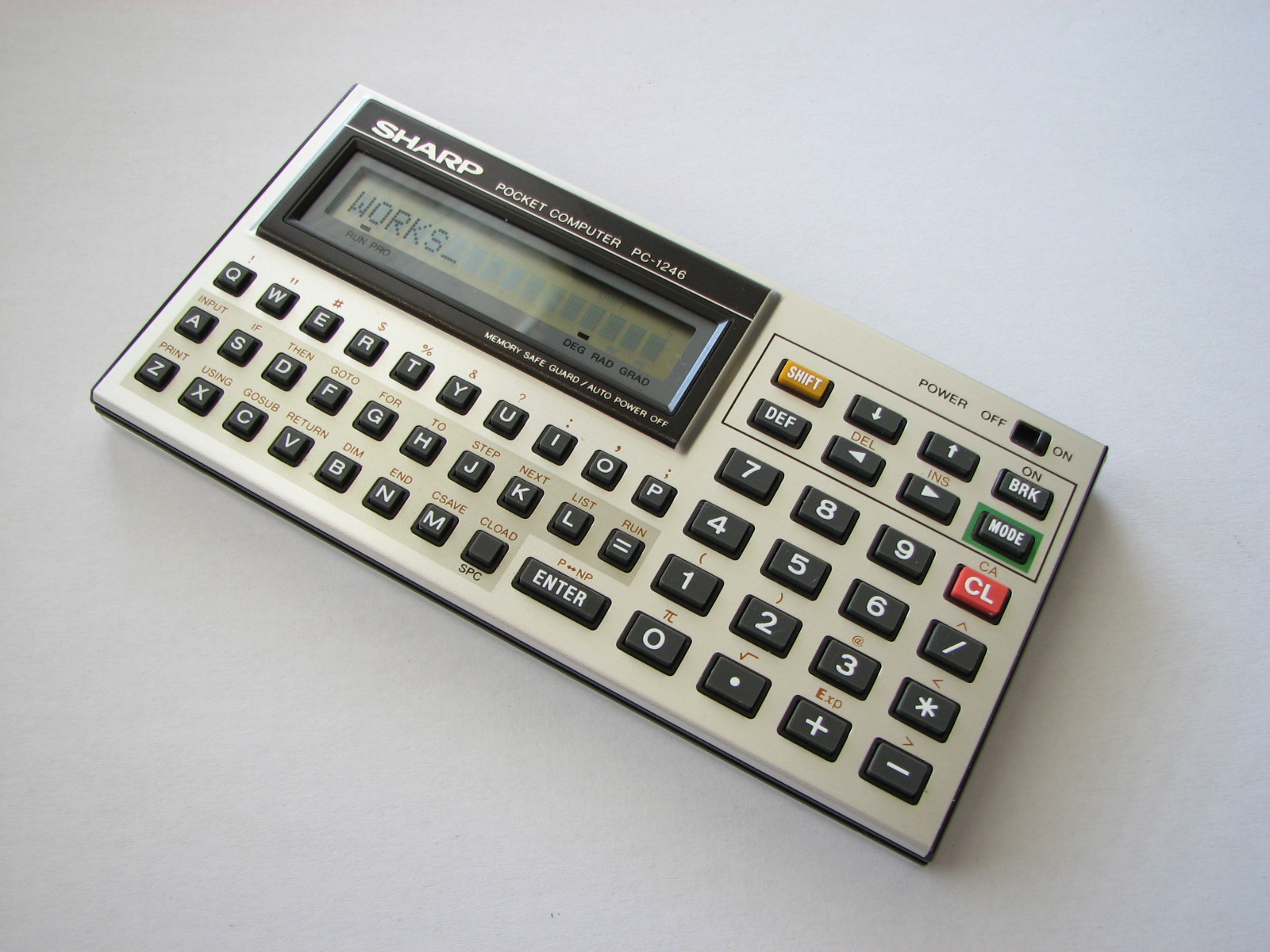 Vintage 1983 🔴 SHARP PC1246 LCD BASIC pocket 🔴 computer