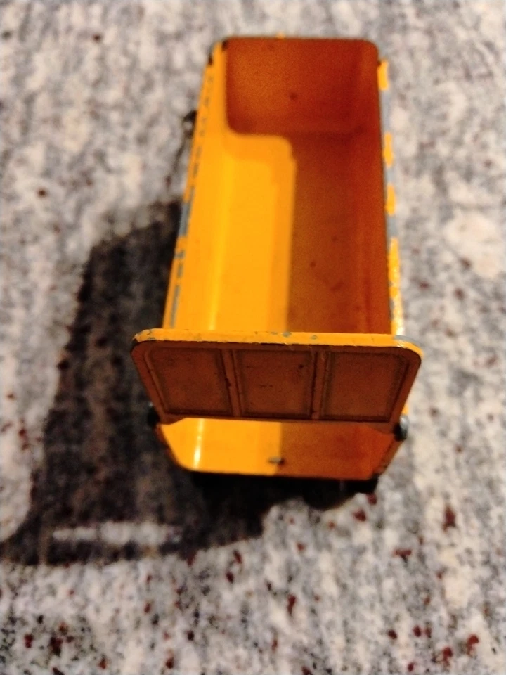 Vintage Lesney Matchbox King Size K16 Dodge Trucks Trailer Fruehauf Tipper - Image 3 of 4