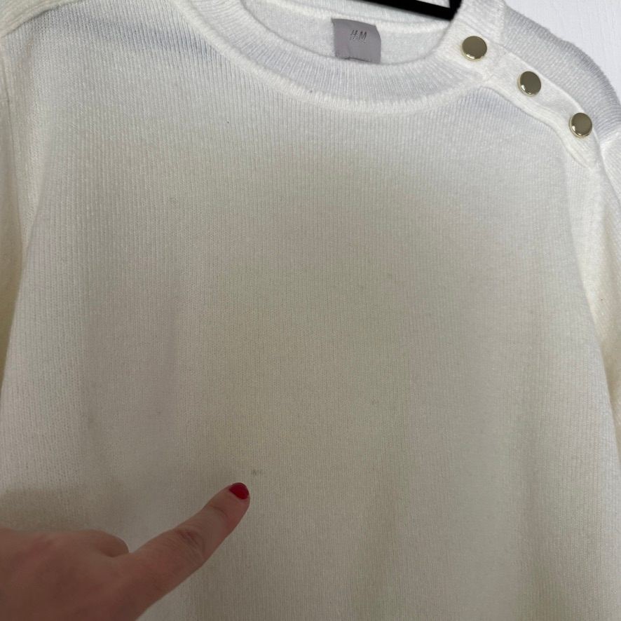 H&M Womens Gold Button Shoulder Sweater Jumper L White Long Sleeve Pullover thumbnail 8