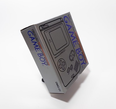 Nintendo Game Boy DMG-01 Console Box Manual Earphones Game Tested