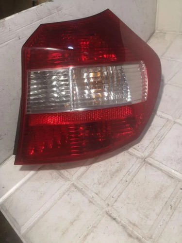 BMW 1 E87 Rücklicht hinten rechts 13405110 63216924502 301S380000 2.00 33982202