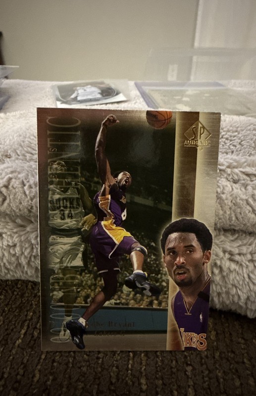 1999-00 SP Authentic - Premier Powers Kobe Bryant #P1