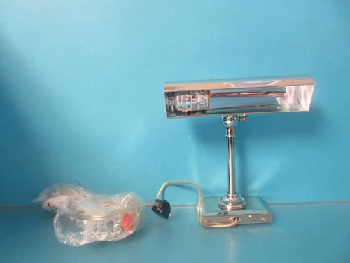 NEW VISUAL COMFORT 8" CABINET MAKERS SL 2704PN PICTURE LIGHT POLISHED NICKEL NEW - Picture 4 of 18