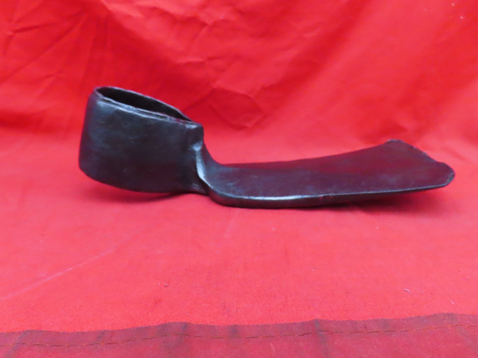 VTG IRON CITY #2 OLD FARM GARDEN DIGGING TOOL GRUB HOE 3 Lb 4 Oz AXE ADZE