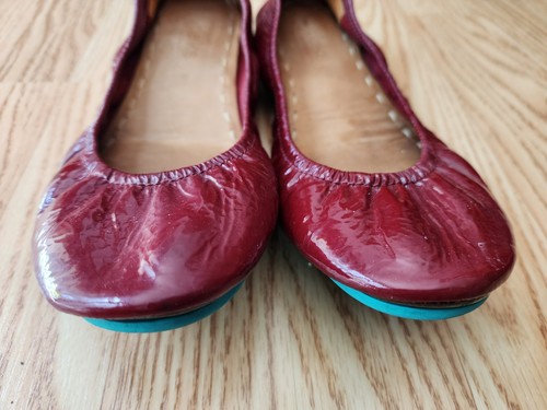 Tieks By Gavrieli Ruby Red Patent Leather Ballet Flats Slip Ons Women's Size 9 - Picture 3 of 9