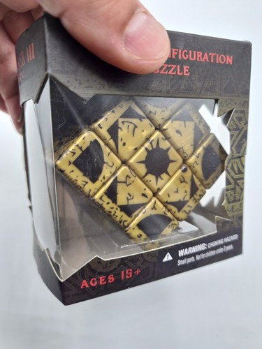 HELLRAISER 3 HELL ON EARTH LAMENT CONFIGURATION PUZZLE 2016 Mezco Sealed A36 - Foto 5 di 7