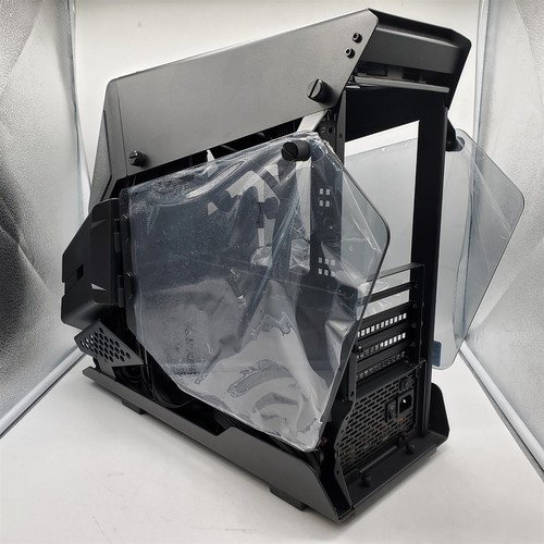 Thermaltake AH T200 Case with 240mm AIO and 750W PSU - m-ATX Micro Case, Black - Picture 4 of 6