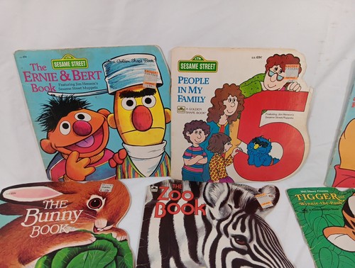 A Golden shape Book Lot Of 10 Books Vintage Collection. 0329 - Foto 2 di 9